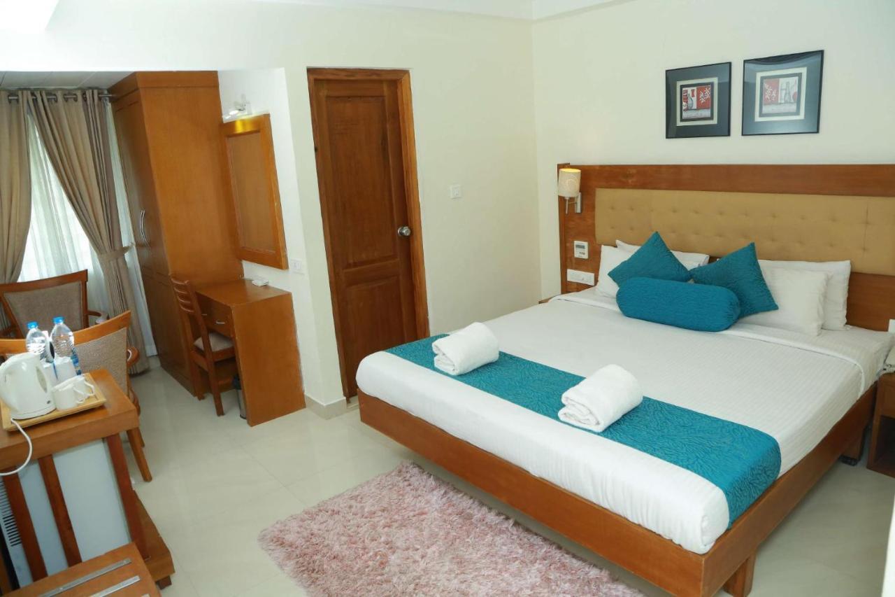 Vishnu Inn Guruvāyūr Exteriör bild